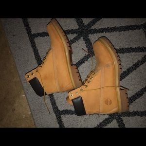 Men’s Wheat Timberlands
